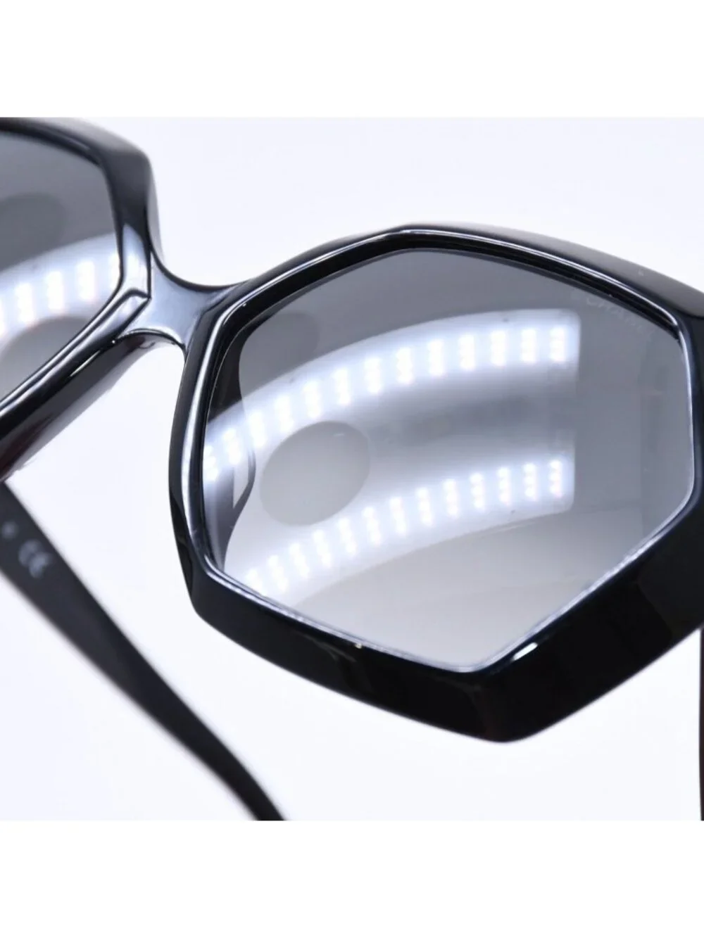 Chanel Sunglasses Eyewear CC Logo Black Hexagon Frame
